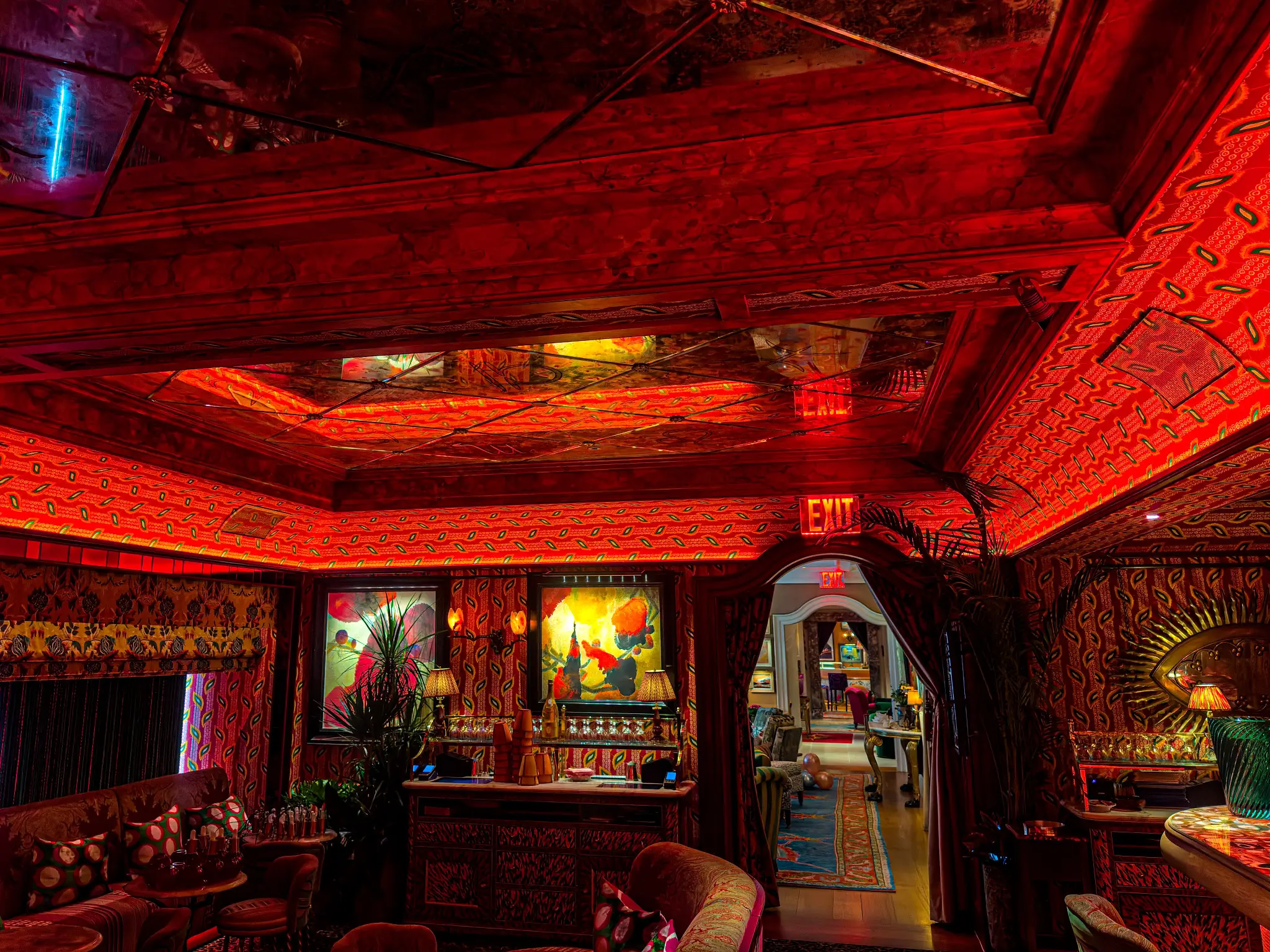 Maxime's — restored Art Nouveau dining room with gold leaf and plaster